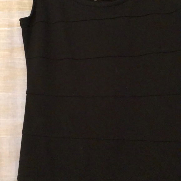 Little black dress - Picture 2 of 2